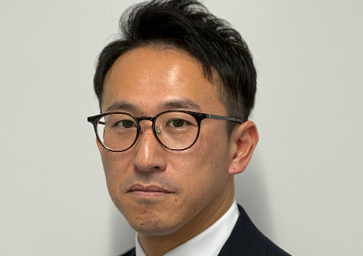 営業 塚越　宣雄