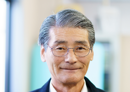 営業 内堀　福二