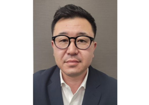 代表取締役社長 阿部　真